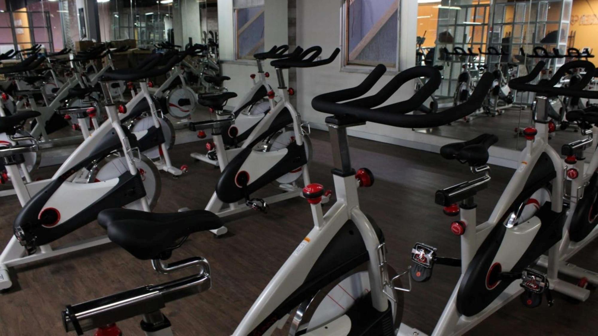 Grand Cantalagua Hotel Morelia, BW Signature Collection Esterno foto Indoor cycling bikes