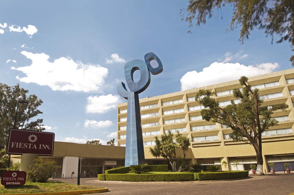 Grand Cantalagua Hotel Morelia, BW Signature Collection Esterno foto The sculpture in 2018